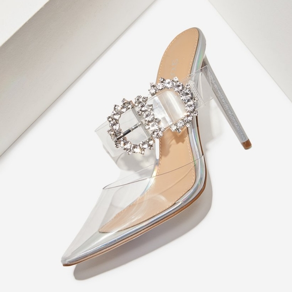 #NWT- CLEAR /SILVER SIZE 7.5 STILETTO HEELPOINTED TOE BUCKLE DETAIL - Picture 5 of 7